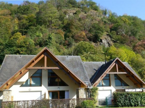 Maison calme à Juzet-de-Luchon avec jardin, terrasse, parking, et wifi - FR-1-313-157